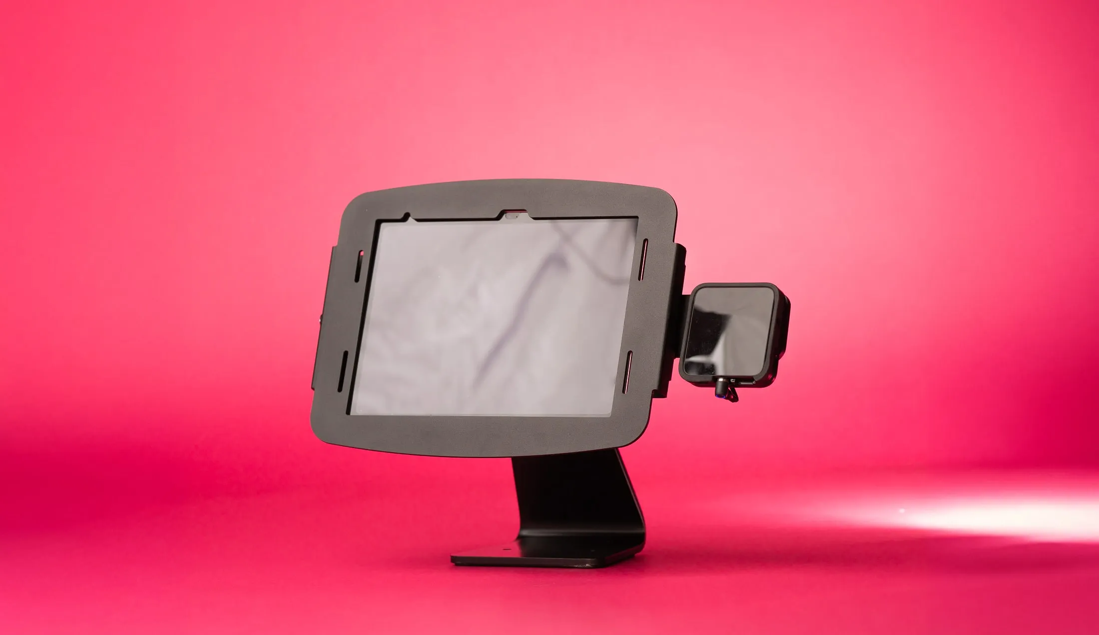 NTR-T+: Self-service registration kiosk